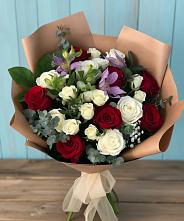 Букет цветов из:  Розы и Альстромерии в Жиздре