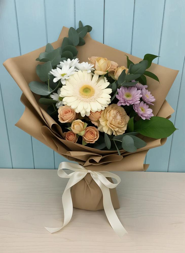 Букет цветов из: Герберы и Хризантемы в Жиздре