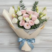 Букет цветов из:  Лизиантусы #REPLACE_PRED# Жиздре