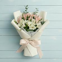 Букет цветов из:  Альстромерии в Жиздре