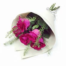 Букет цветов из:  Розы в Жиздре