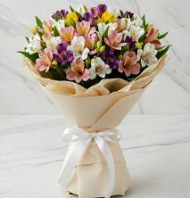 Букет цветов из:  Альстромерии в Жиздре
