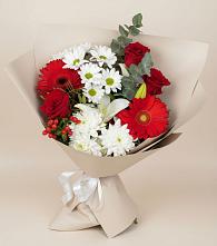 Букет цветов из:  Розы, Хризантемы, Герберы и Лилии в Жиздре