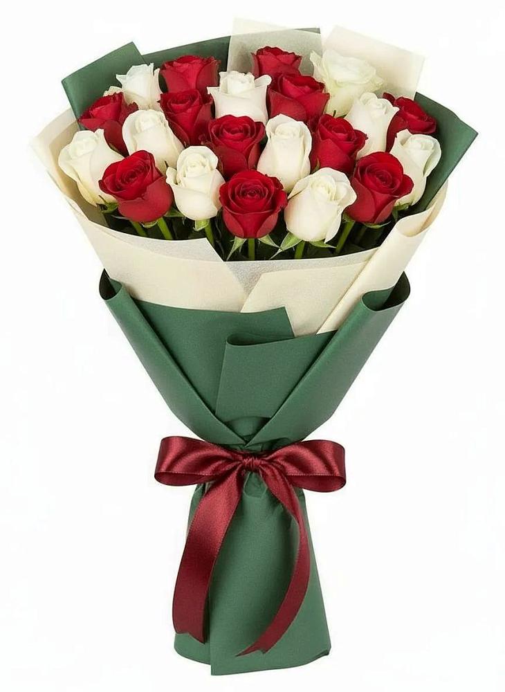 Букет Микс из красных и белых роз в Жиздре