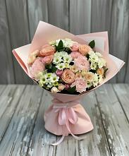 Букет цветов из:  Гвоздики, Розы и Хризантемы в Жиздре