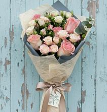 Букет цветов из:  Розы в Жиздре