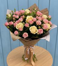 Букет цветов из:  Розы в Жиздре