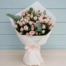 Букет цветов из:  Розы #REPLACE_PRED# Жиздре