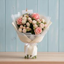 Букет цветов из:  Розы в Жиздре