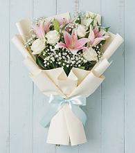 Букет цветов из:  Лилии в Жиздре