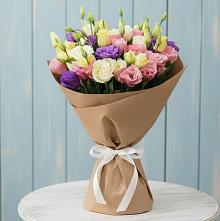 Букет цветов из:  Лизиантусы в Жиздре